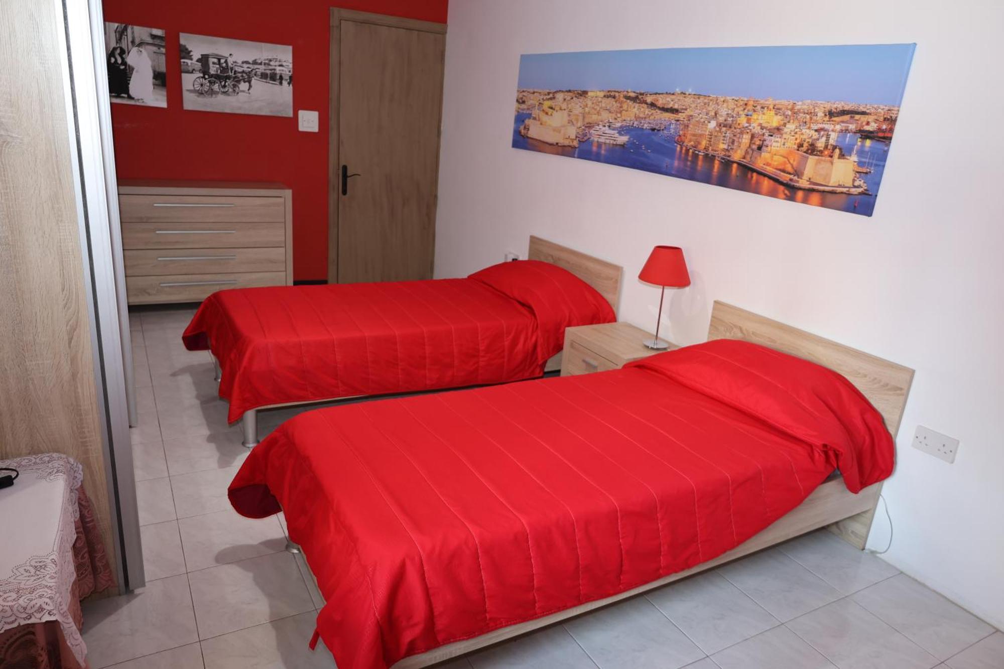 Very Bright Well Kept Apartment Marsaskala Eksteriør bilde